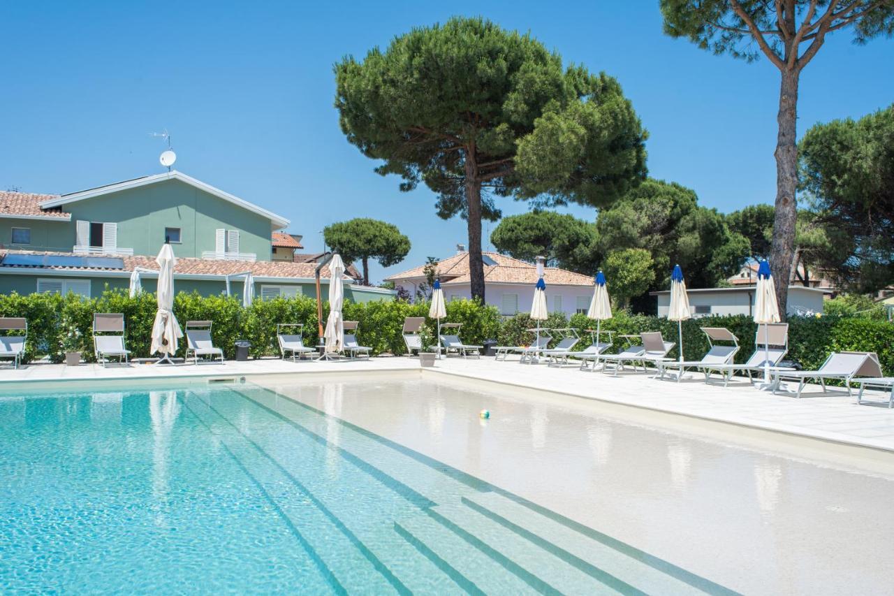 Villa Fiori Di Cardo - Agrimare Cervia Esterno foto