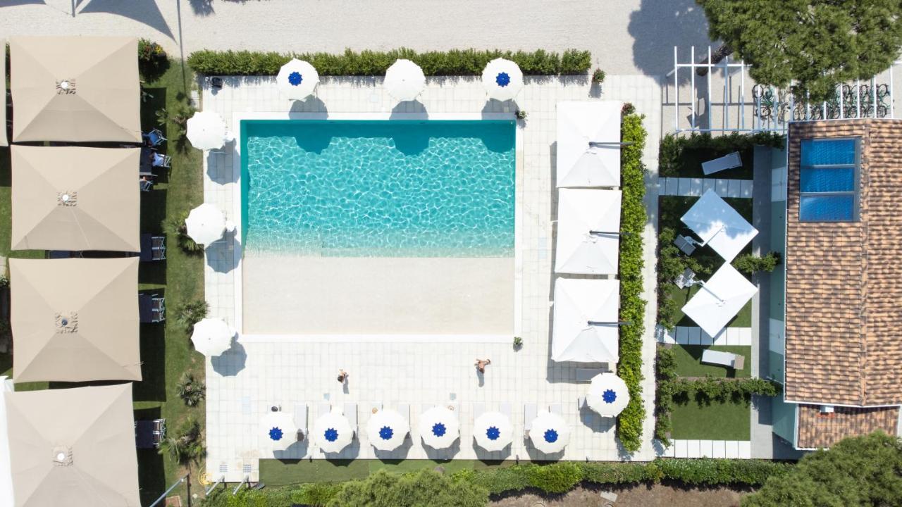 Villa Fiori Di Cardo - Agrimare Cervia Esterno foto