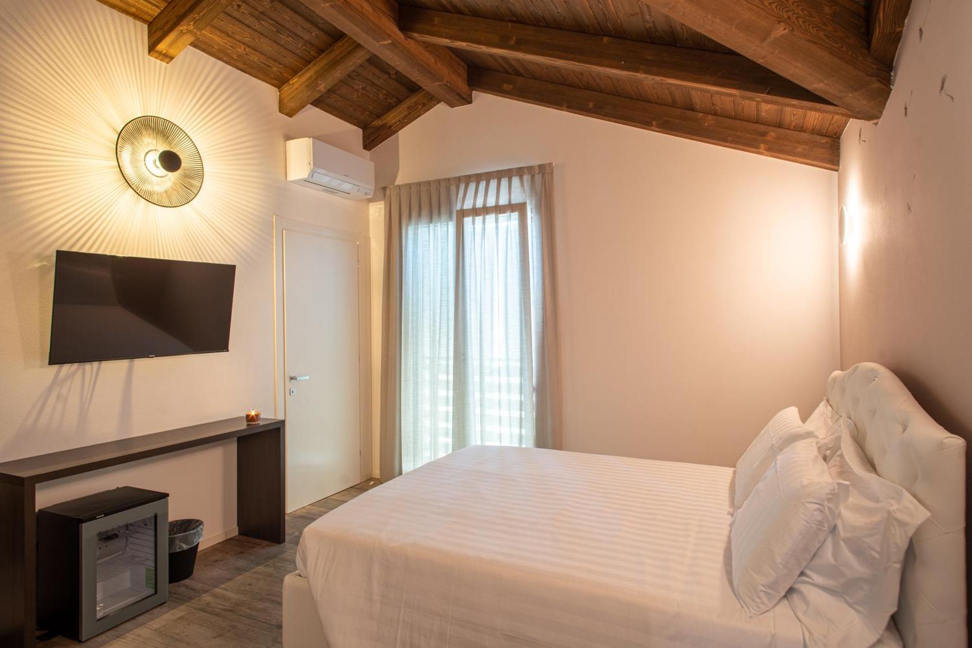 Villa Fiori Di Cardo - Agrimare Cervia Esterno foto